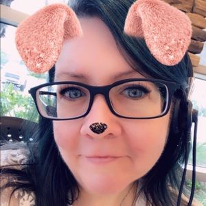 Meet your Posher, Ellen